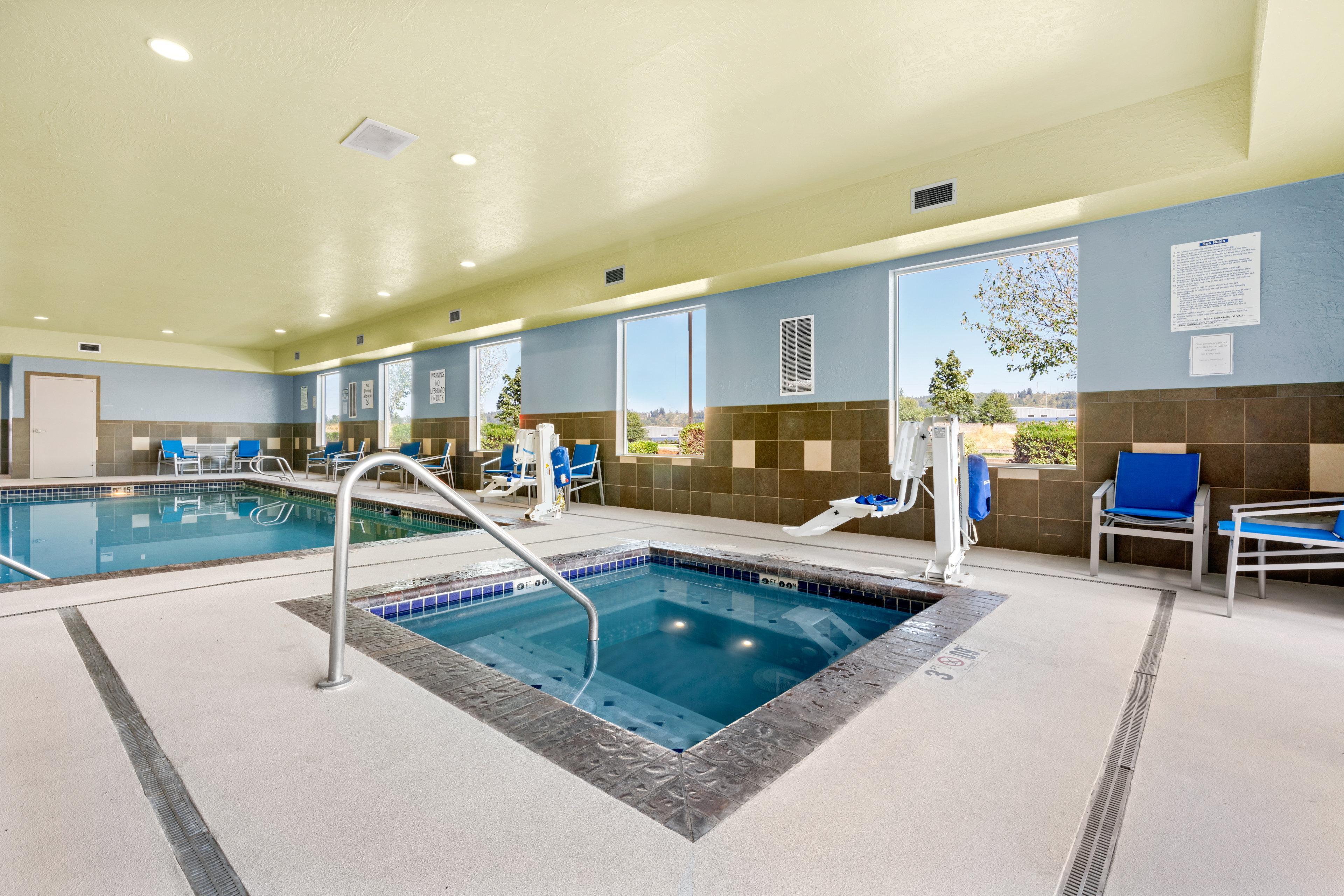 Holiday Inn Express And Suites Sumner By Ihg Bagian luar foto