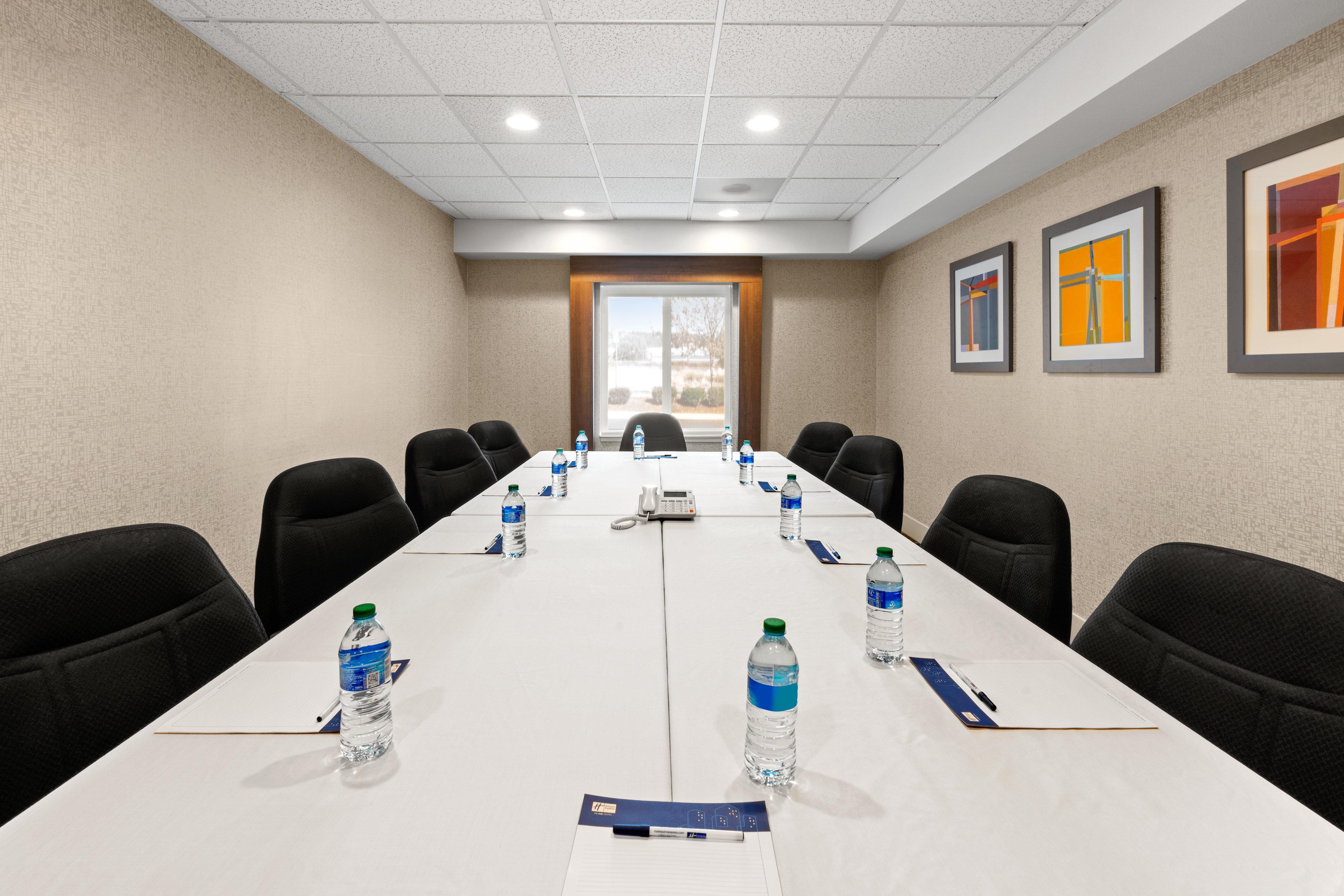 Holiday Inn Express And Suites Sumner By Ihg Bagian luar foto