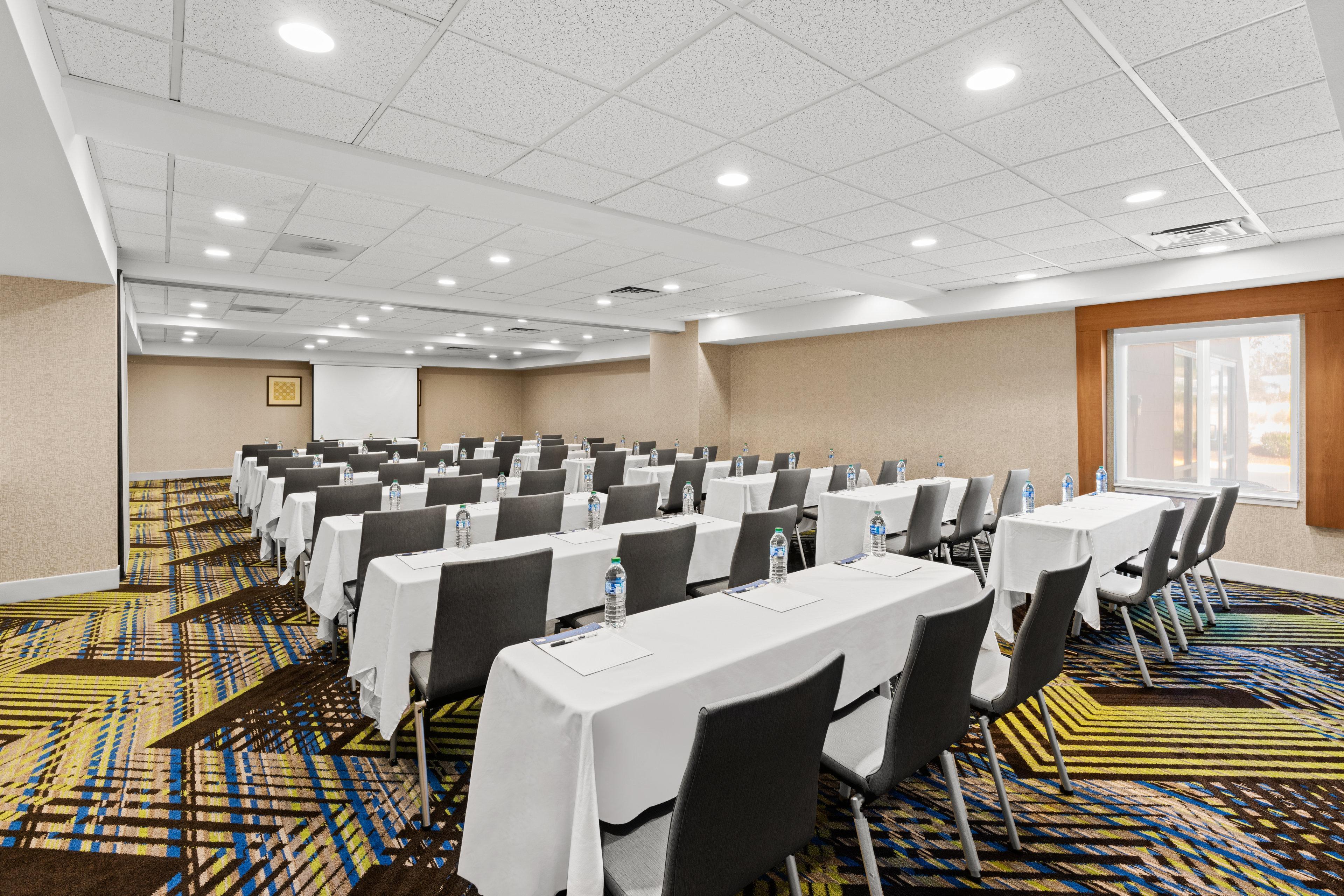 Holiday Inn Express And Suites Sumner By Ihg Bagian luar foto