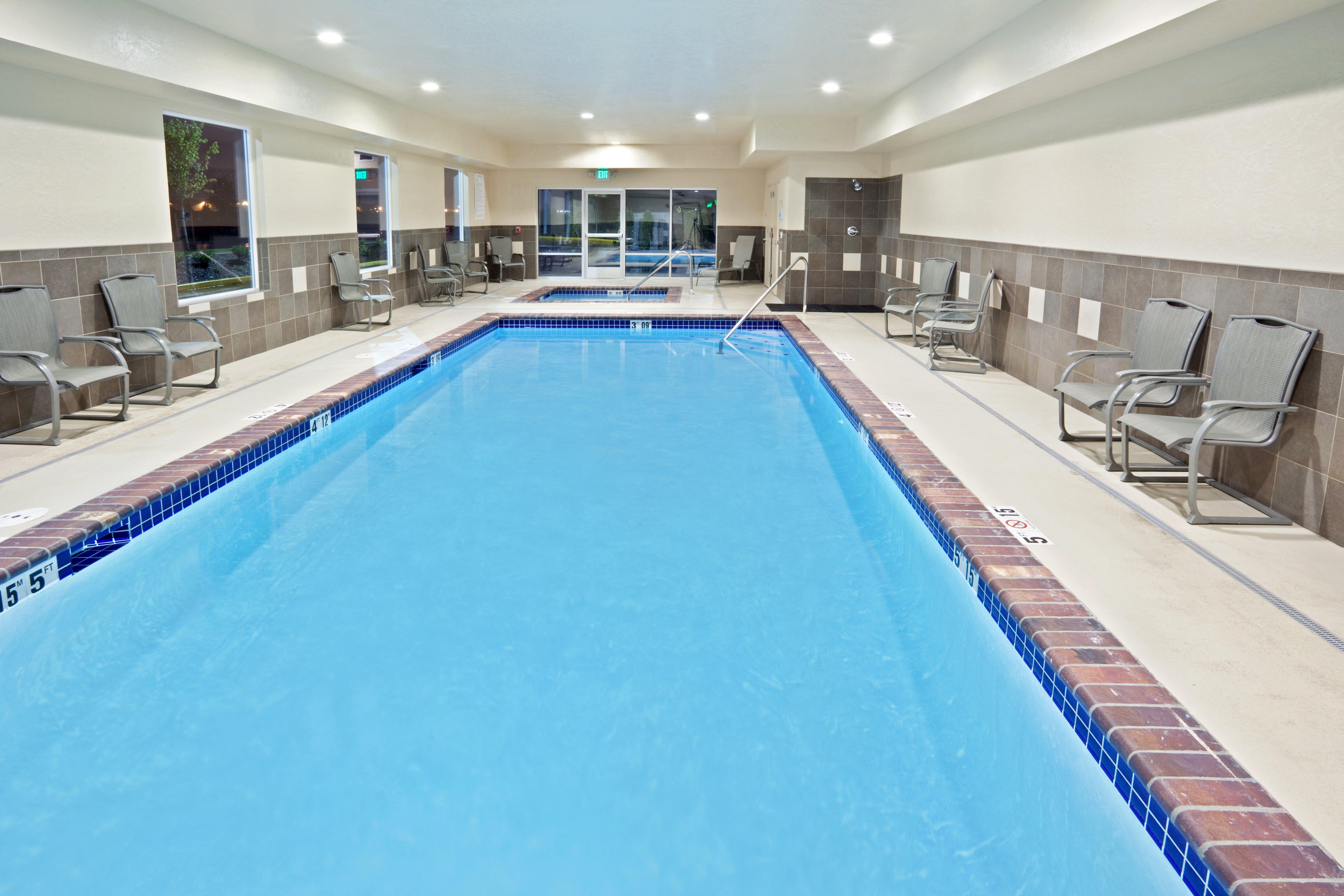 Holiday Inn Express And Suites Sumner By Ihg Bagian luar foto