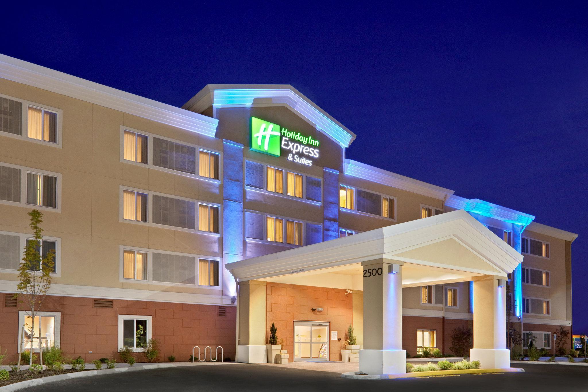 Holiday Inn Express And Suites Sumner By Ihg Bagian luar foto