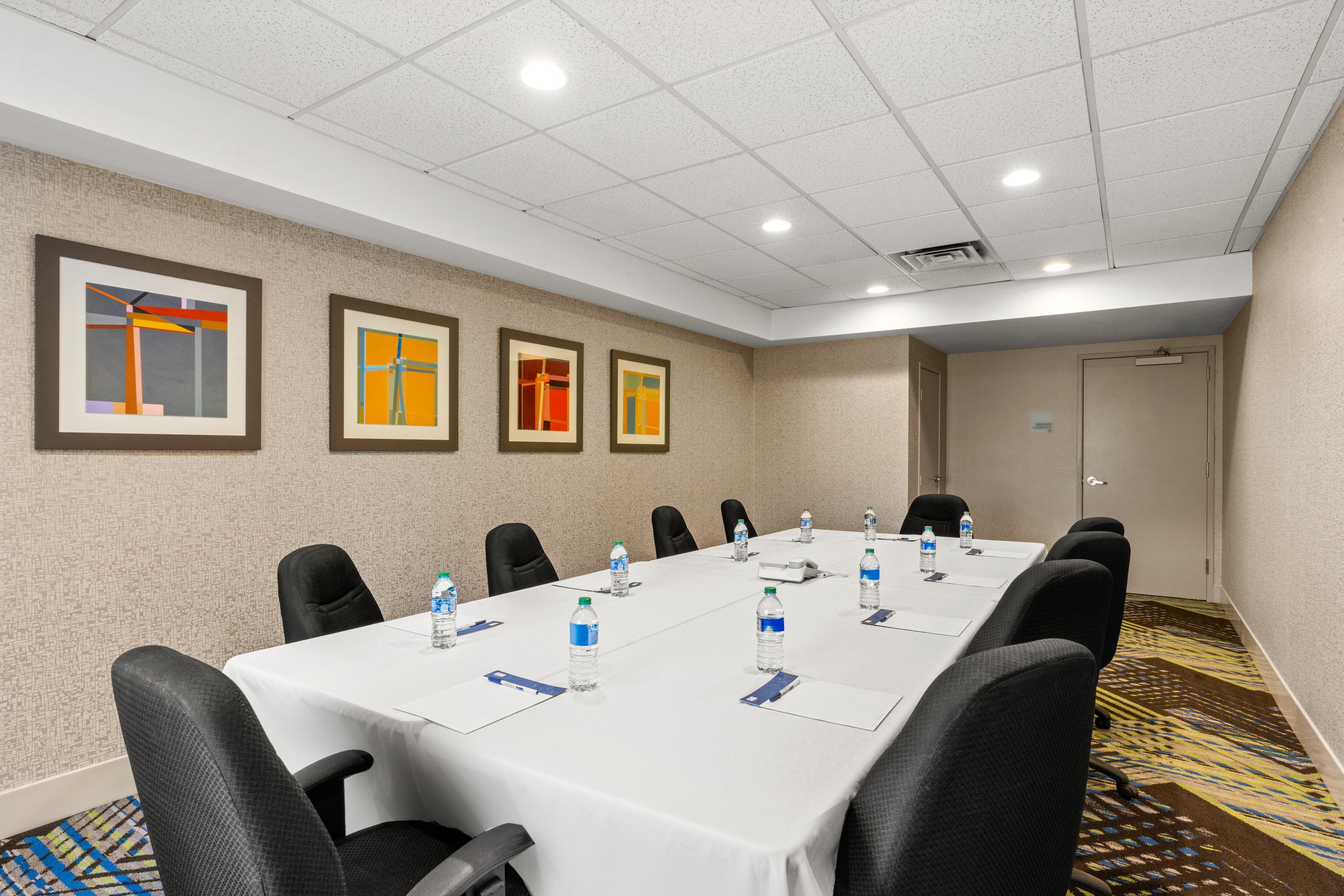 Holiday Inn Express And Suites Sumner By Ihg Bagian luar foto