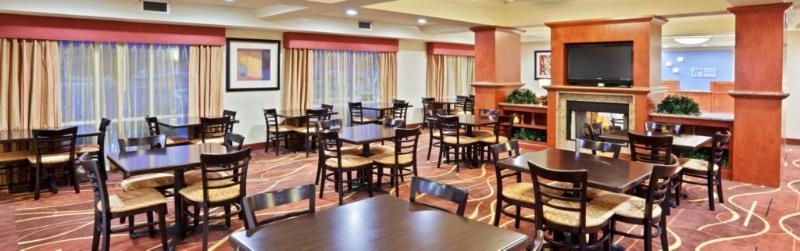 Holiday Inn Express And Suites Sumner By Ihg Bagian luar foto