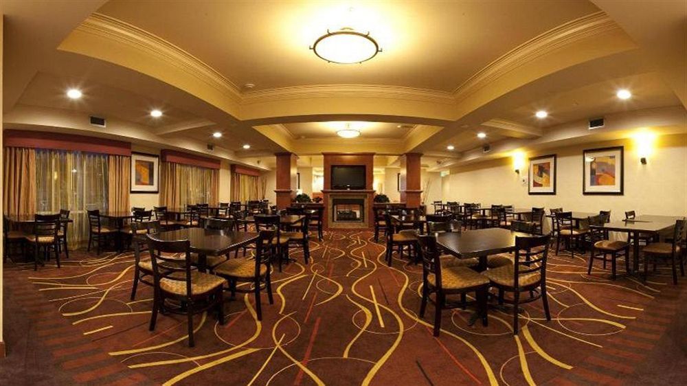 Holiday Inn Express And Suites Sumner By Ihg Bagian luar foto